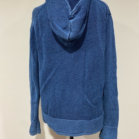 Gap RED sweatshirt - Picture 3 of 4